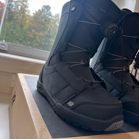 K2 Women's Haven Snowboard Boots - Picture 3 of 4